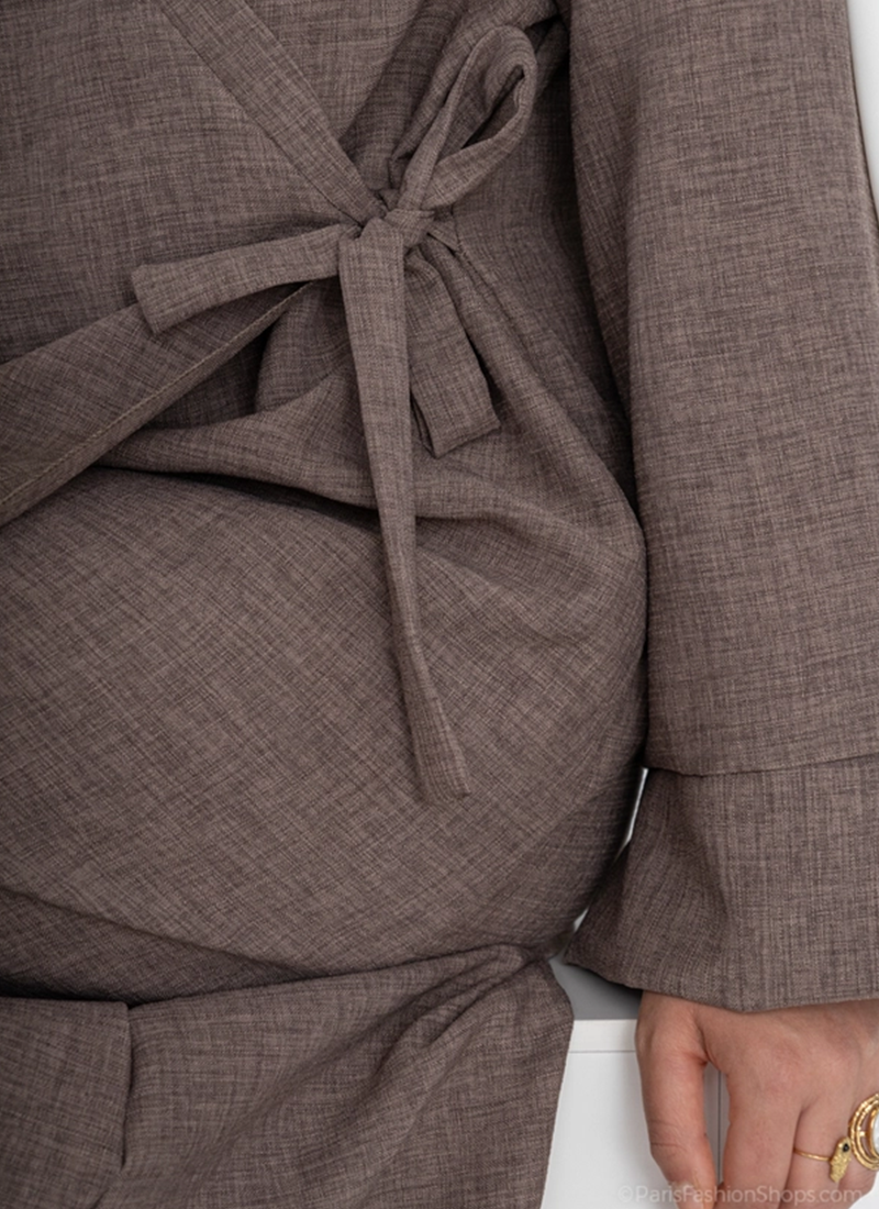 Long Large Abaya With Stitched Side Belt