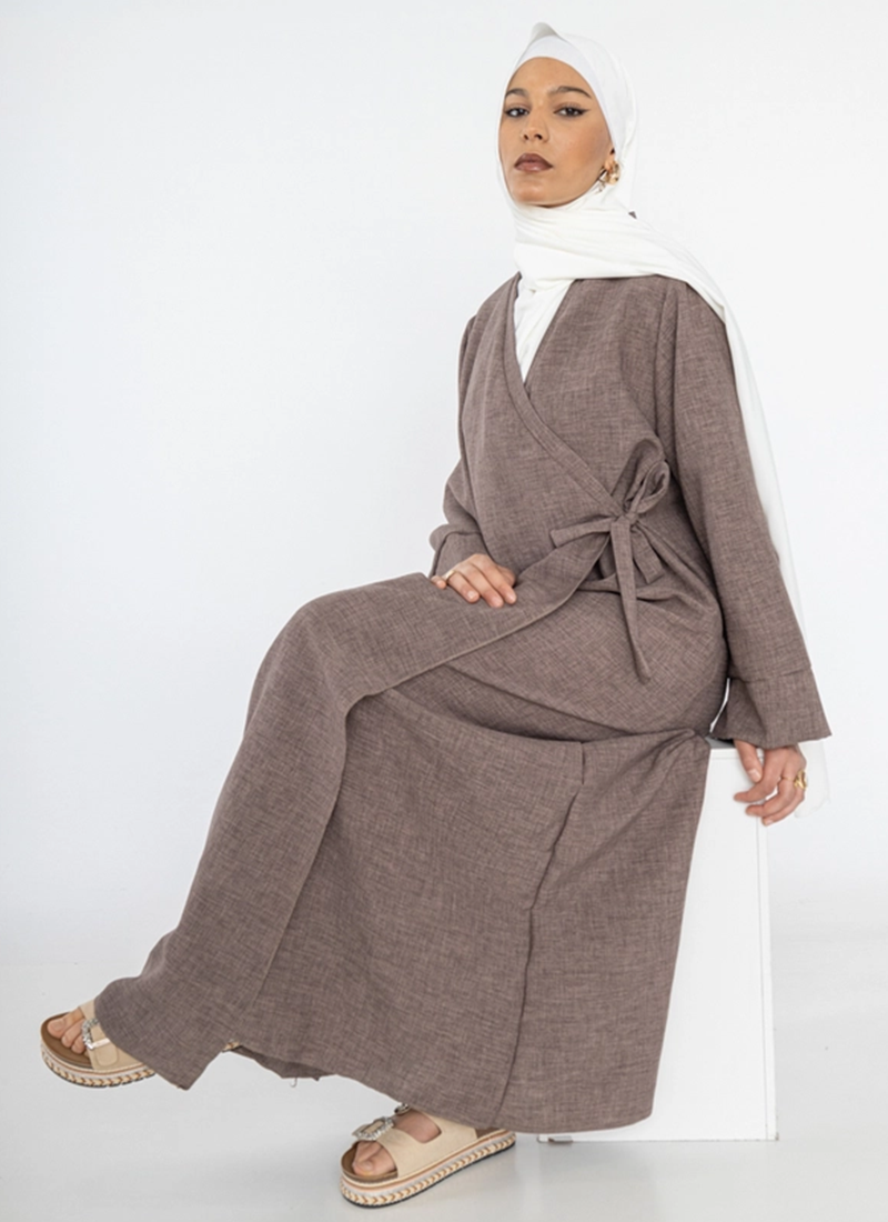 Long Large Abaya With Stitched Side Belt
